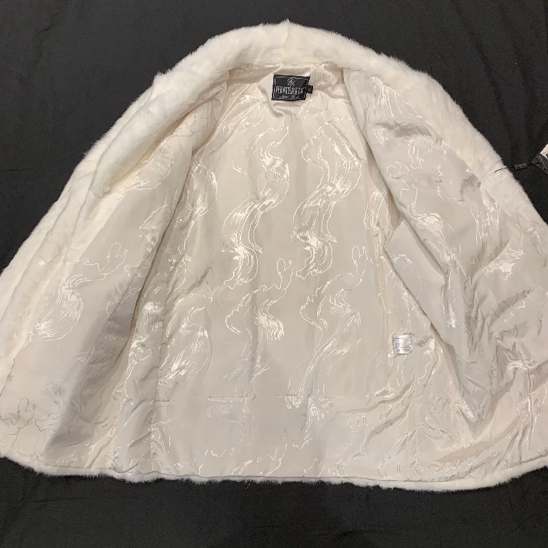 Kashani White Diamond Cut Mink Car Coat