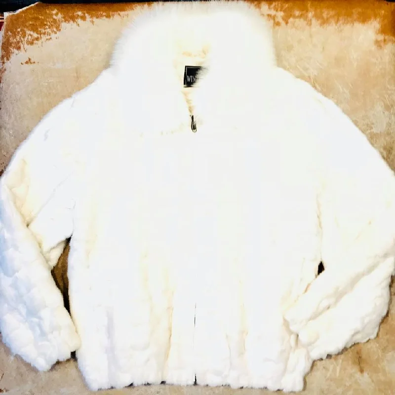 Kashani White Diamond Cut Mink Fur Coat