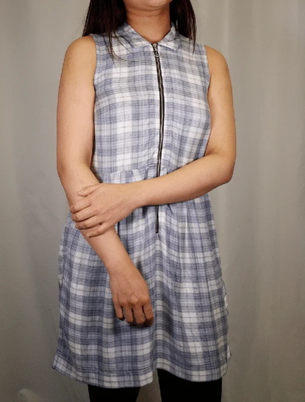 OBEY Women's Blue White Plaid Sleeveless 3/5 Zip Dress