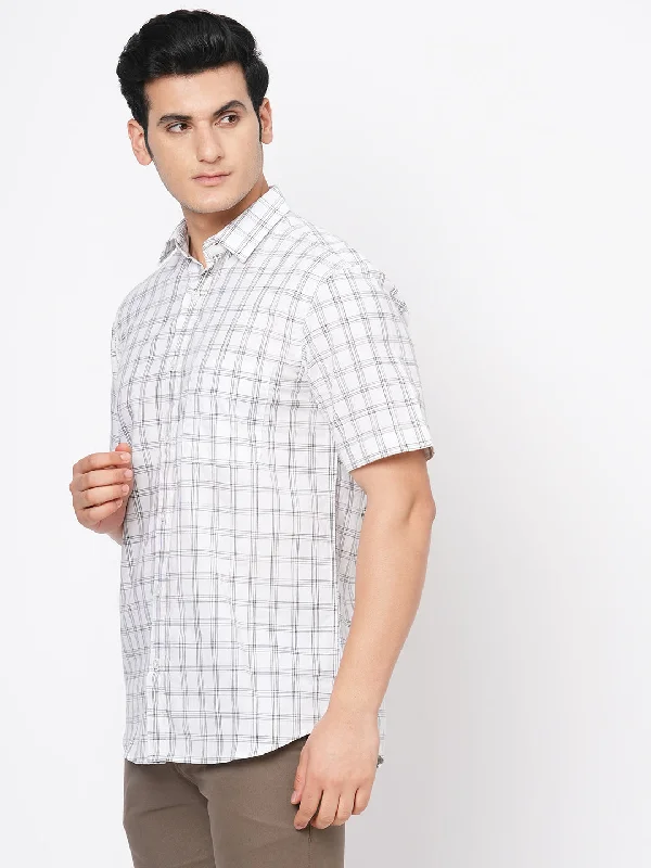 Men's White Cotton Regular Fit Checked Shirt